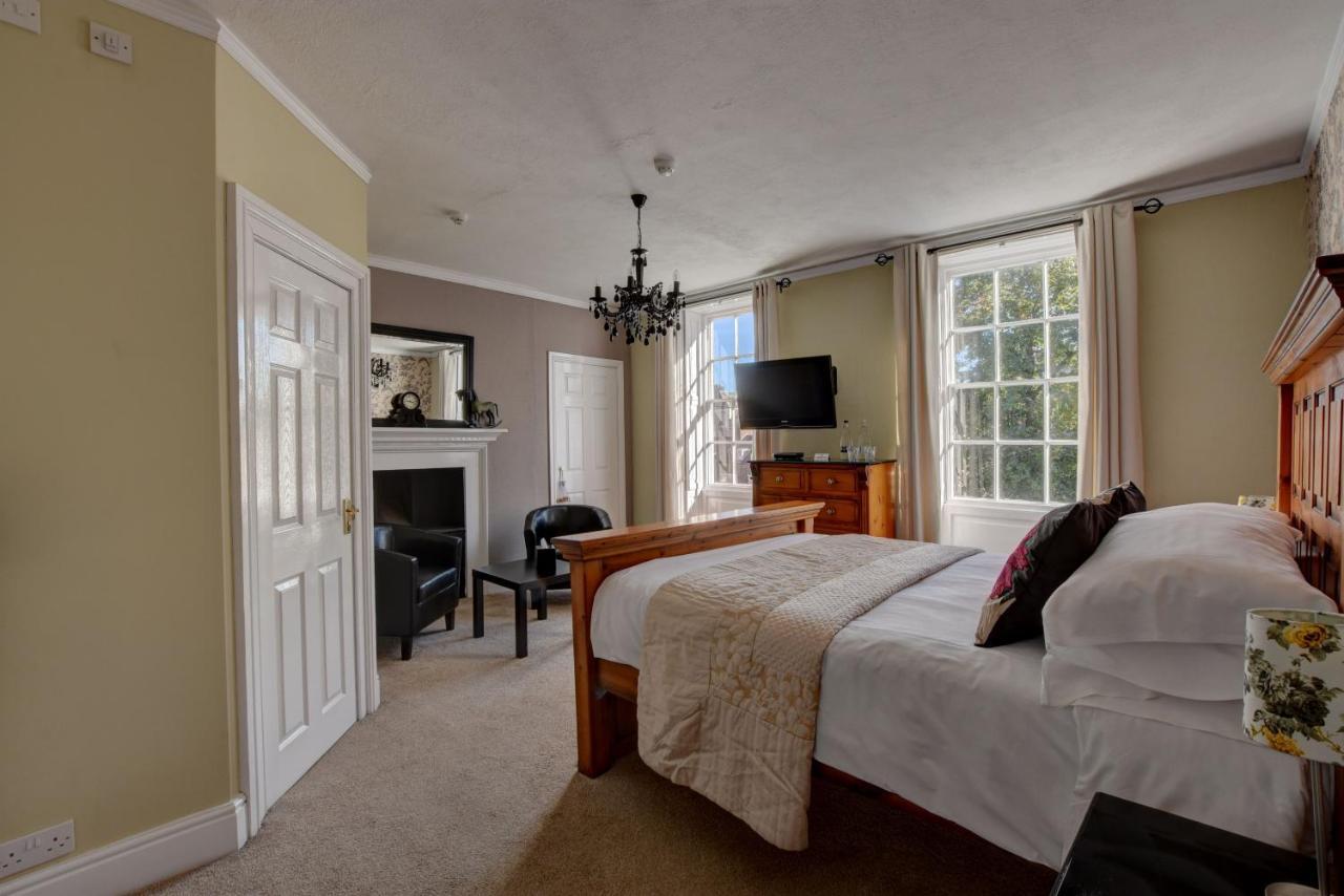 White Linen Whitby, Room Only Exterior photo